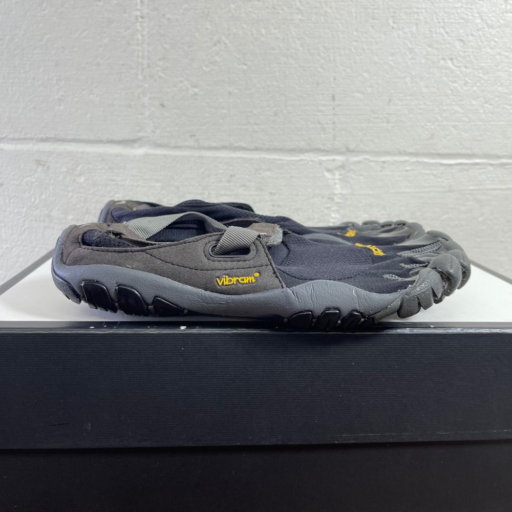 Five Fingers Vibram TrekSport Black Barefoot Running Shoes Women 39 EU/8-8.5 US